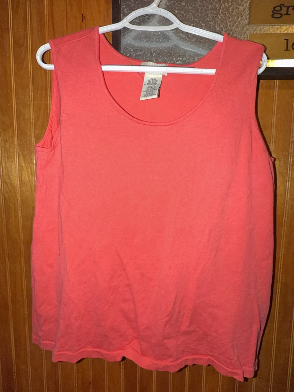 White Stag Coral Scoop Neck Tank Top